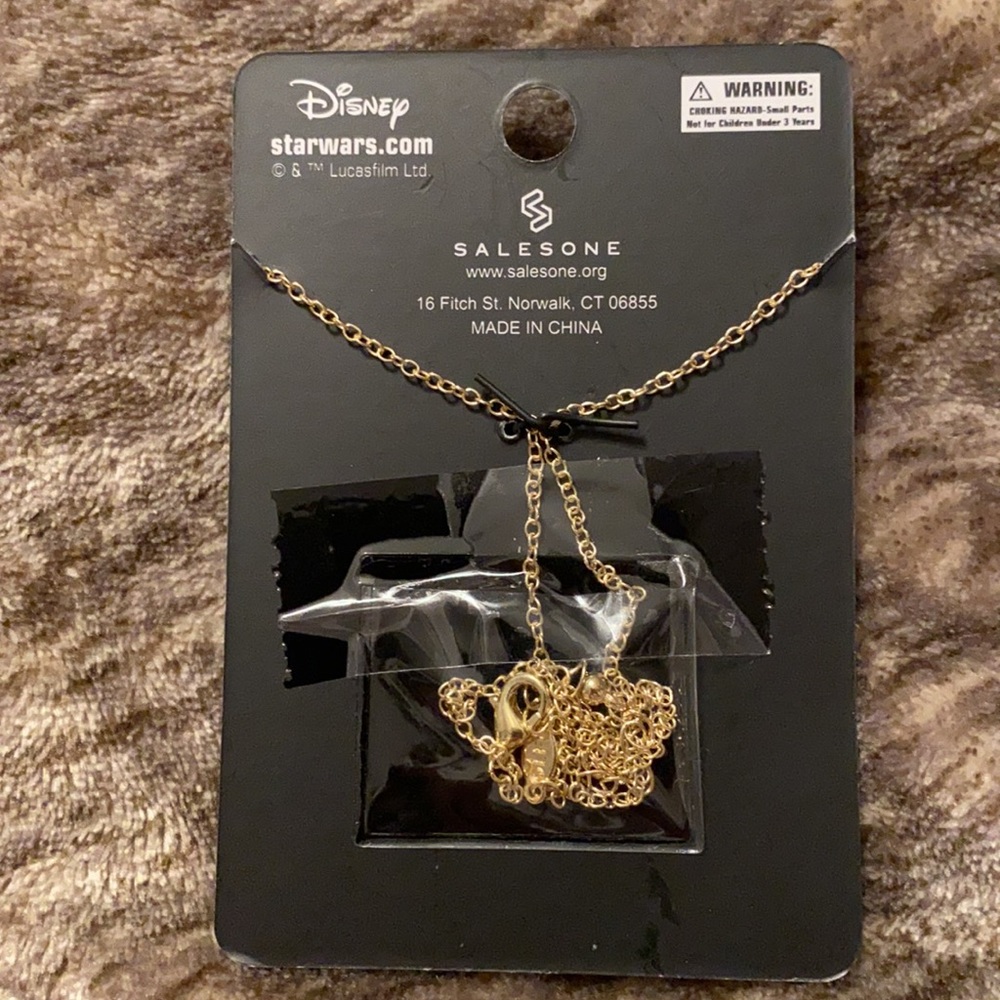 Star Wars R2-D2 Disassembled Necklace Hot Topic - Picture 5 of 5